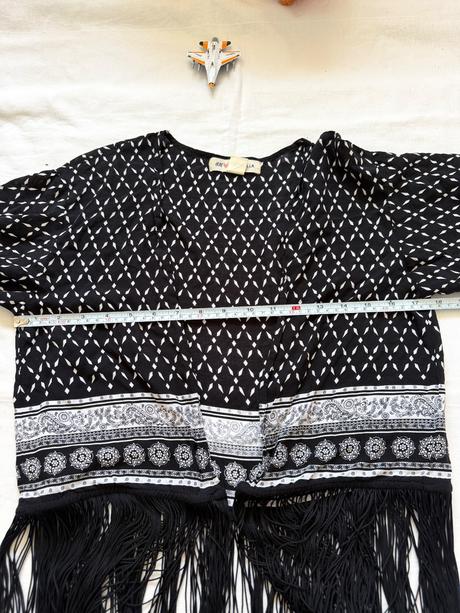 Čiernobiele kimono so strapcami, prešívané,, h&m,s