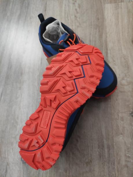 Turistické tenistky, hi-tec,35