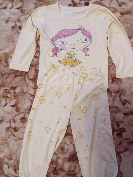 Pyžamo detské, 110