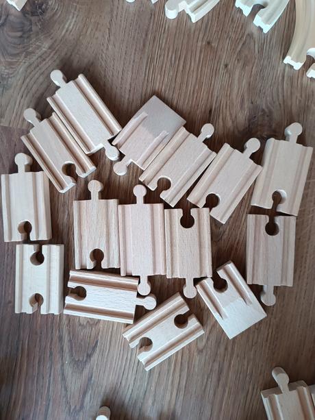 Drevená vláčiková dráha, 