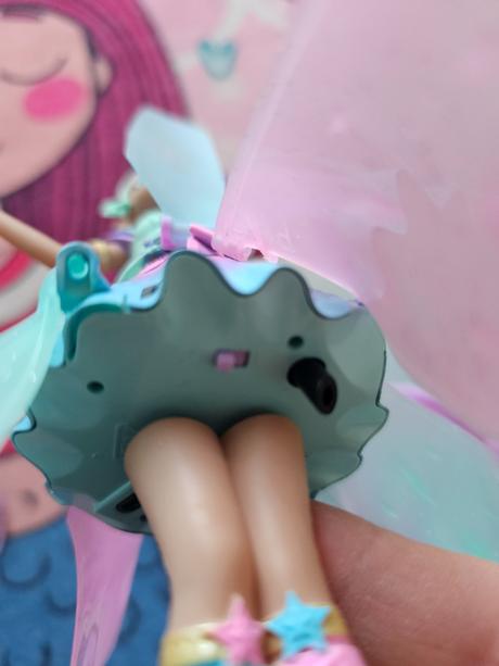 Spin master hatchimals lietajúca víla v pastelovýc,