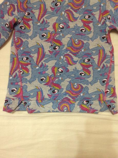 Nenosena mikinka pony, 110