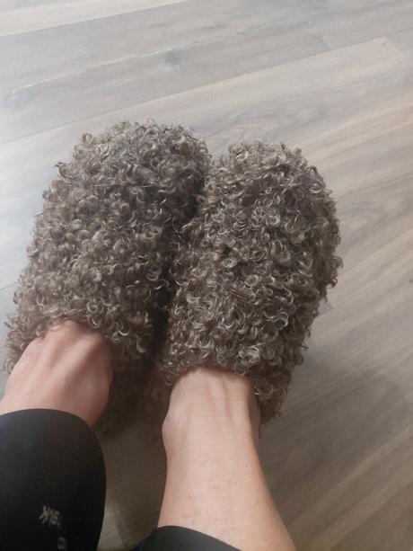 Chlpate papuce, 39