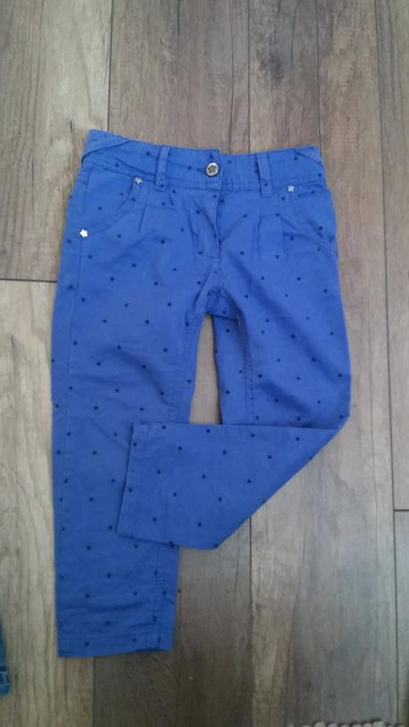 Krasne nohavice- dvojo rifli zdarma, coolclub,98