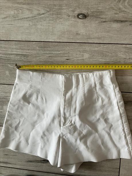 Elegantne šortky, zara,xs