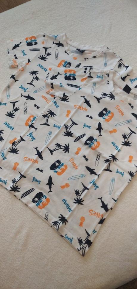 Chlapčenské tričká s letným vzorom veľ. 128 (2ks), 128