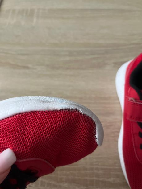 Tenisky spider man, 28