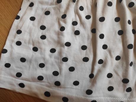 2x saty vyborny stav, h&m,110