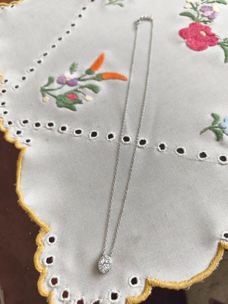 Strieborná retiazka s náhrdelníkom, 