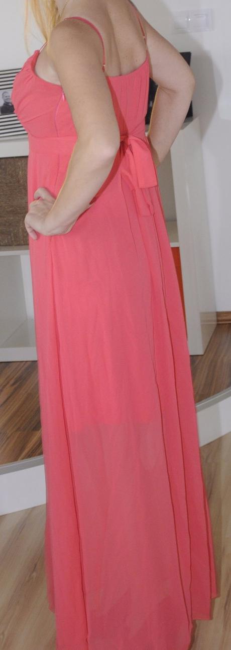 Spoločenské šaty, 36