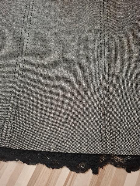 Kvalitná biznis sukňa, marks & spencer,l