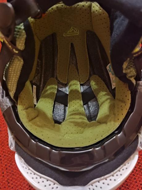 Prilba+okuliare+kukla, xs