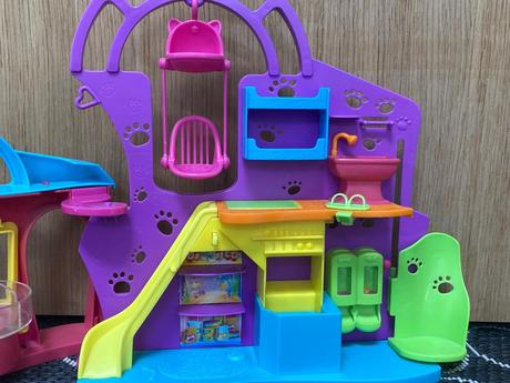 Polly pocket - bábiky, domček a zvieratká, 