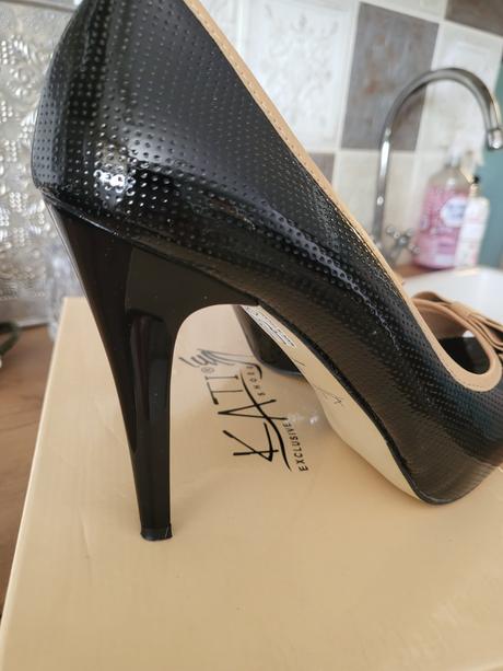 Kožené lodičky, 38