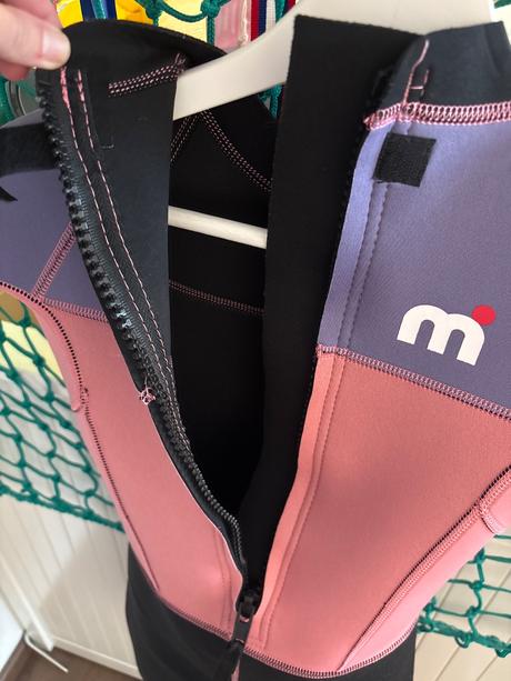 Dievčenský plavecky overal,