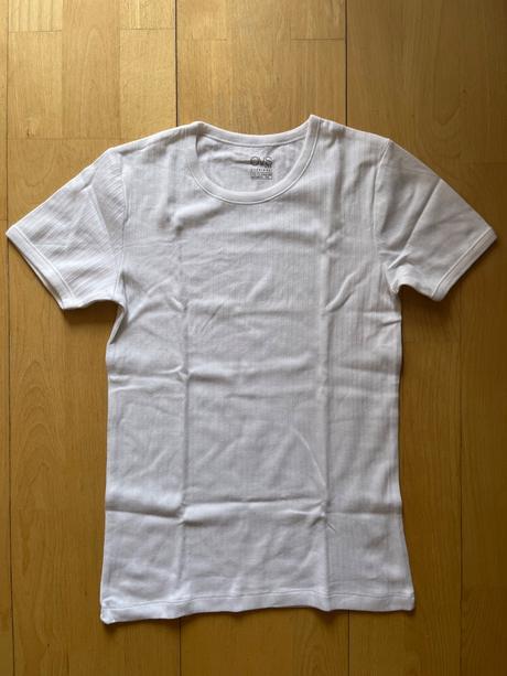 Teplejšie biele tricko ako spodne pradlo, ovs,158