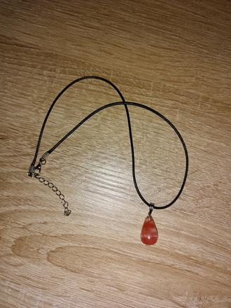 Náhrdelník s turmalínom červeným,