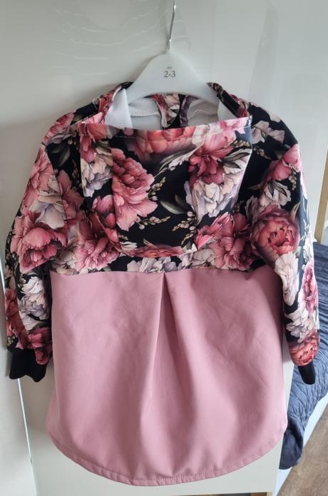 Softshellová bunda s flísom/ softselový kabát, 104