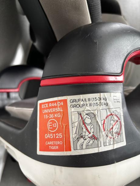 Detska autosedacka a podsedak, besafe