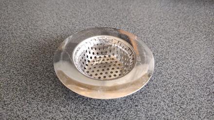 Nerezove sitko do drezu ci umyvadla,
