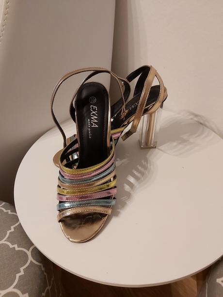 Sandálky na vysokom opätku, 39