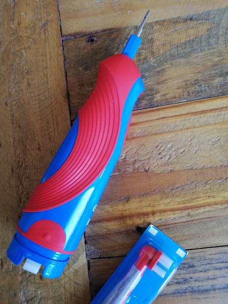 Braun oral b - detska zubna kefka,