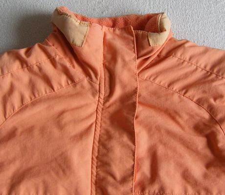 Oranzova vetrovka dimo, 92