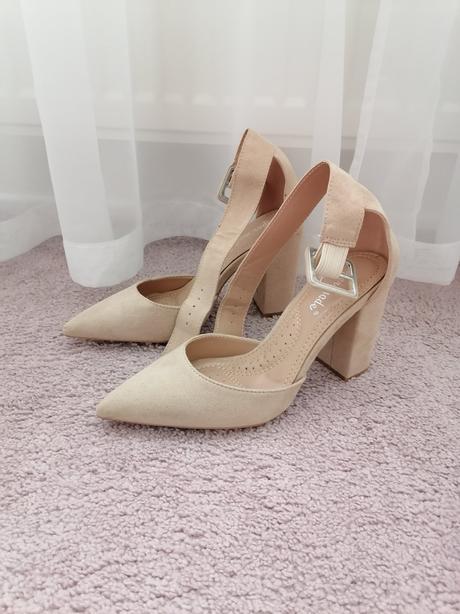 Damske béžové lodičky, 37