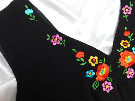 Luxusne vintage maxi šaty, 36