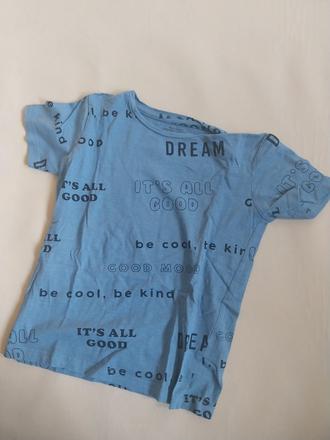 Tricko, reserved,128