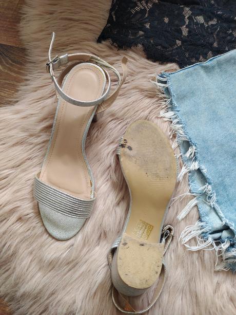 Strieborné sandále, 39