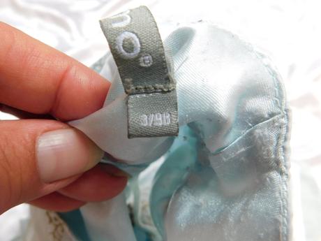 Luxusne velmi pekne šaty, 98