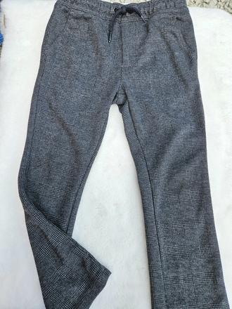 Nohavice next, next,104