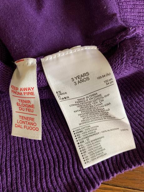 Rozkošný pulóvrik gap s volánom a bodkami, gap,98