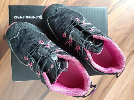 Obuv vhodna na vylety, alpine pro,30