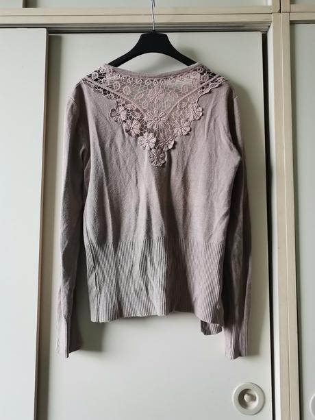 Svetrík s čipkou, xs