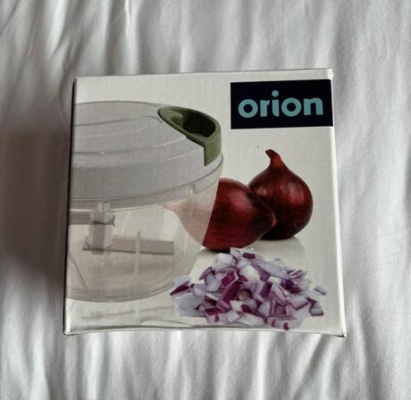 Sekacik na zeleninu a cibulu značky orion je top,