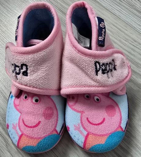 Papučky peppa pig, 23
