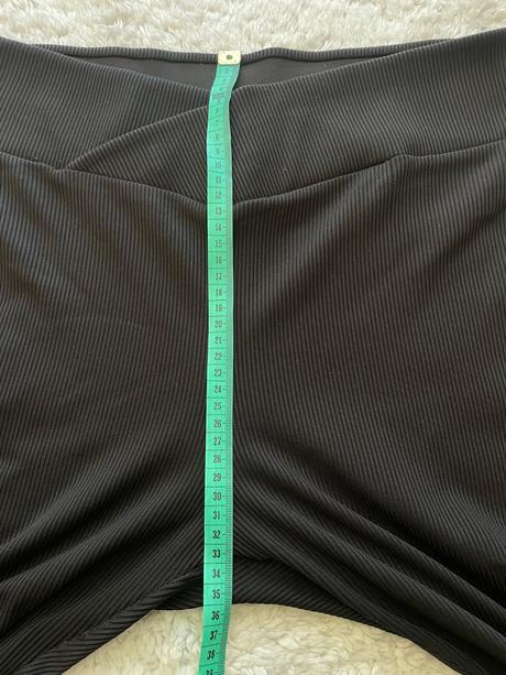 Cierne rebrovane leginy, 