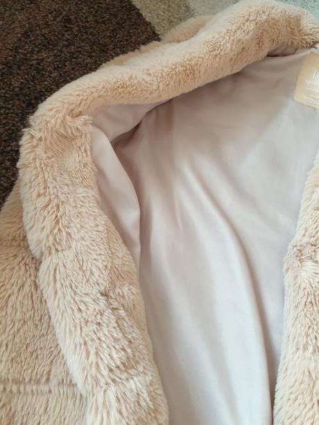 Krásne vestičky, 146