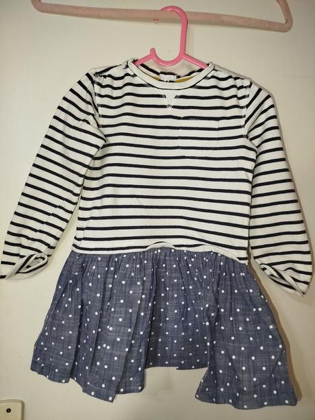 Dievčenské šaty, 86