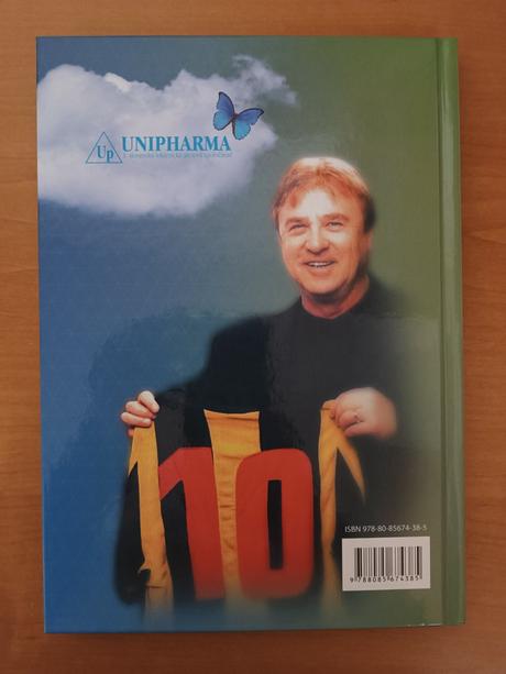 Laco petráš - futbalová legenda z hornej nitry, 