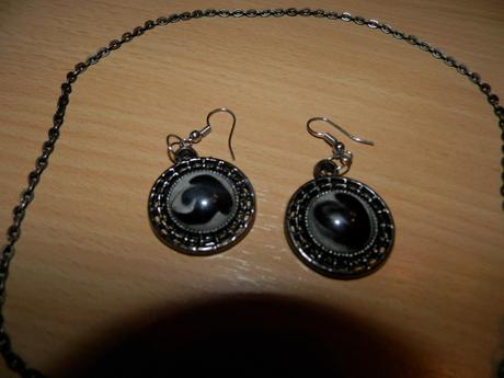 Set náhrdelník+ náušnice,