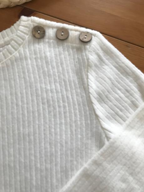 Reserved krásny teplý dámsky svetrík, reserved,m