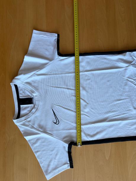 Sportove tricko nike, nike,140