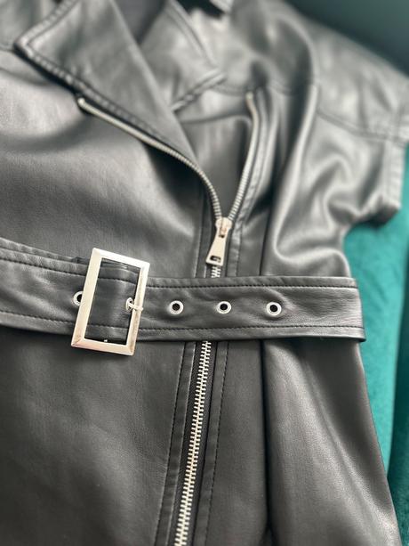 Kožené šaty, reserved,s