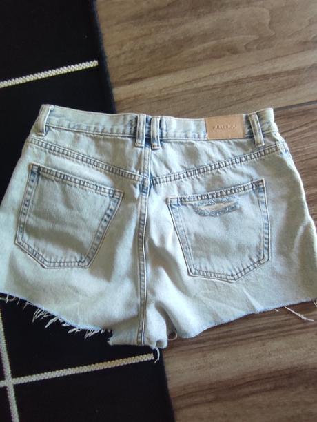 Kraťasy, pull&bear,40