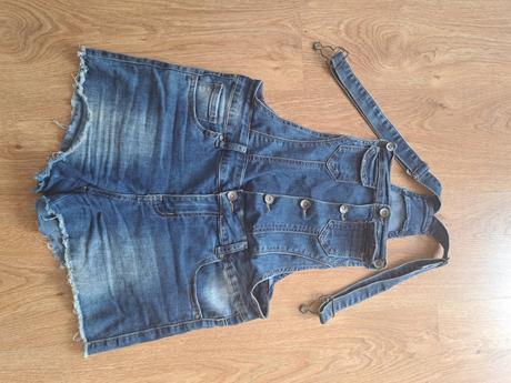 Kraťasy na tráky, 30