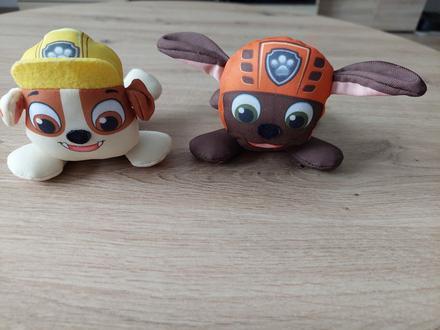 Rubble a zuma labková patrola,