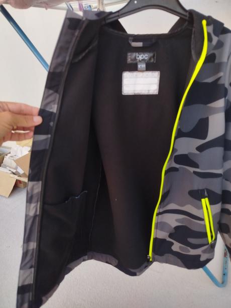 Chlapčenská softshellová bunda, bonprix,140